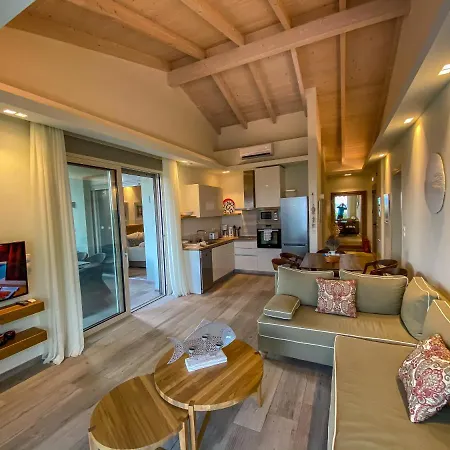 Seafront Prestige Pool Villas Vilă