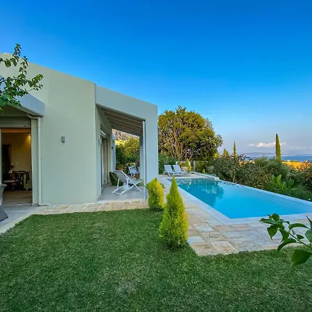 Villa Seafront Prestige Pool Villas